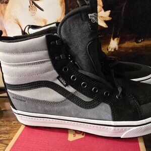 Vans SK8-Hi 'Grey Black' VN000DAQ239 Waterproof Shoes Boots Mens Sz 10.5 US NEW